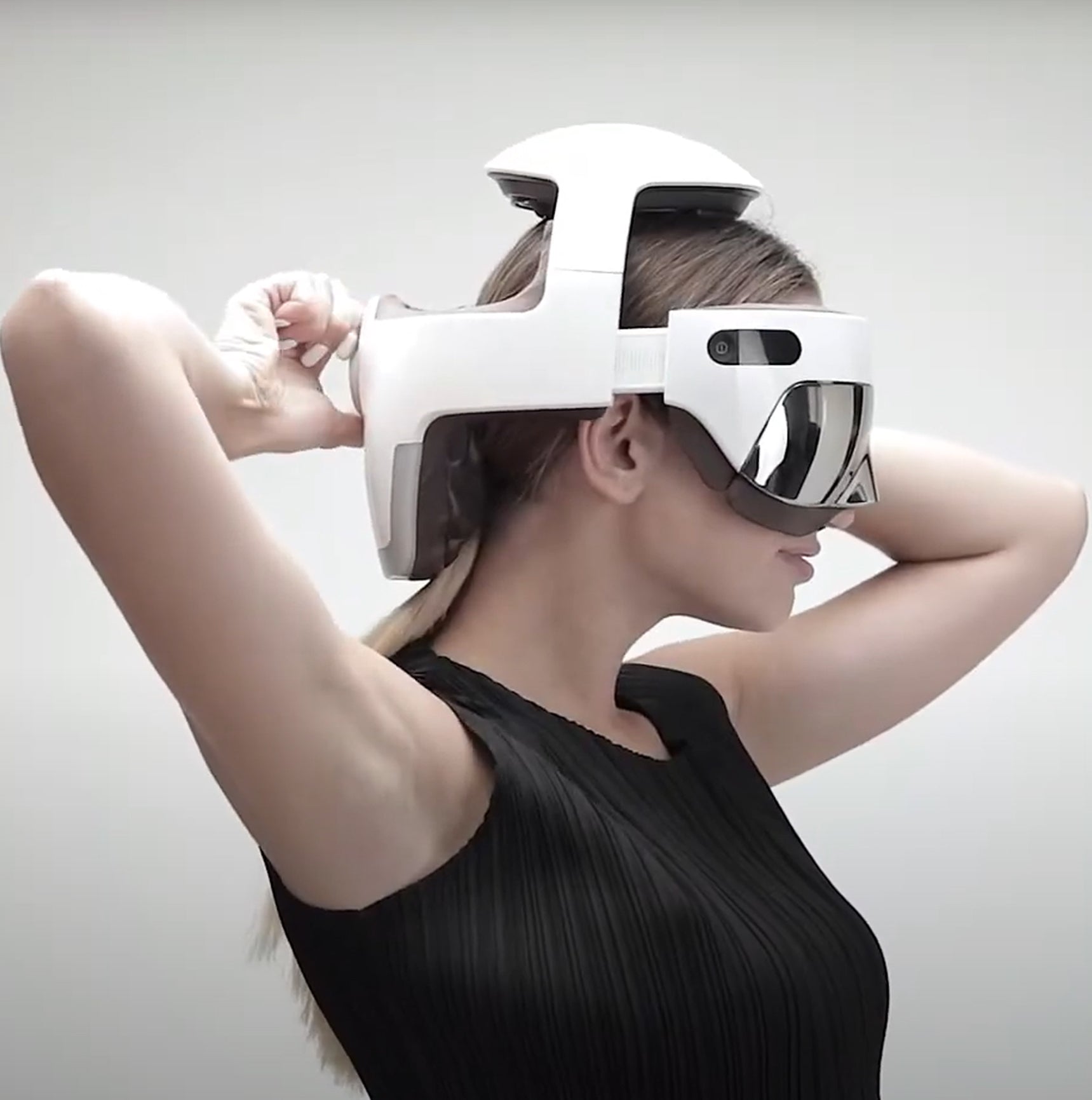 ボディ・フェイスケア breo BRE1100H Amazon.com: breo: HEAD MASSAGER